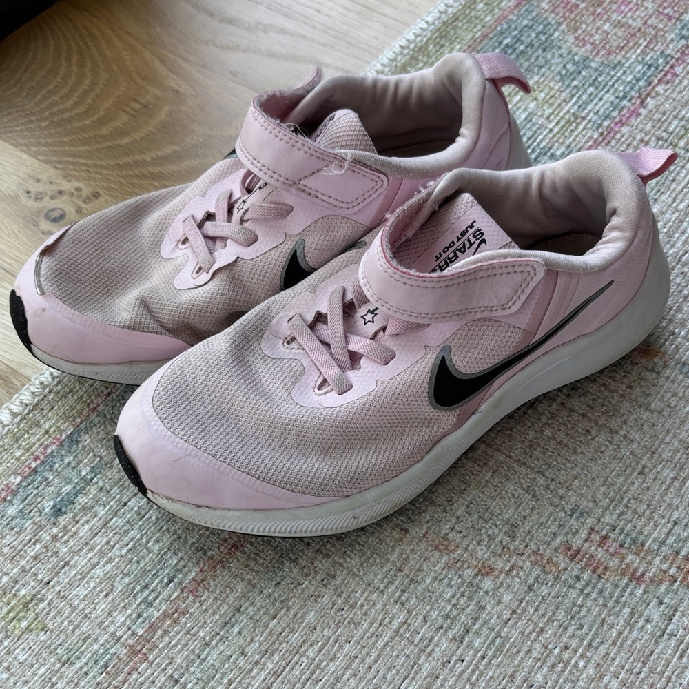 Nike Kids Light Pink Sneakers - size 2Y